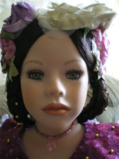 Мой экзотический цветок... Коллекционная фарфоровая кукла