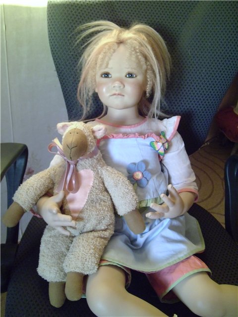 Несколько зарисовок из жизни Илви. Илви от Аннет Химштедт