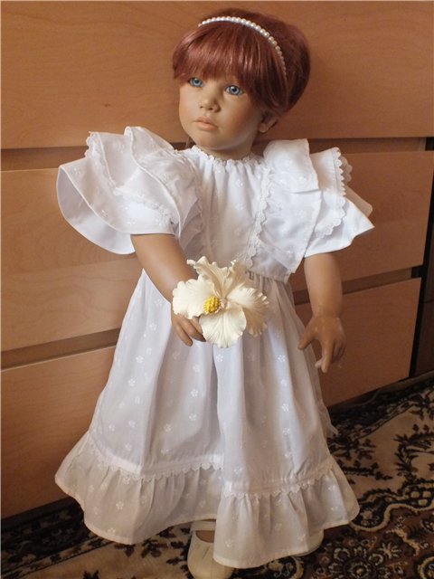 Белый гибискус... Новый образ для Янки от Annette Himstedt (фото 7)