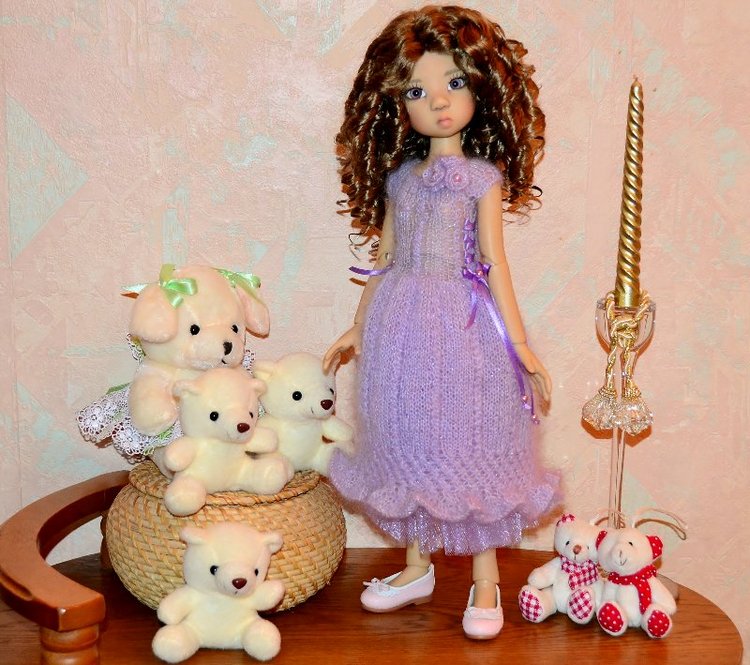 Платье + глазки = образ готов:) Larissa & Miki Kaye Wiggs