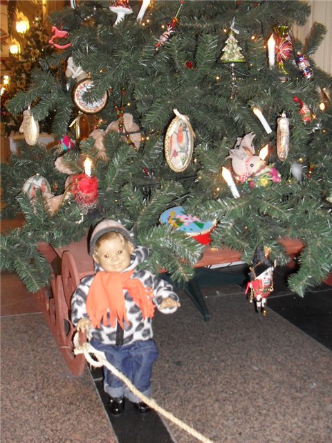 С Сашком по ГУМу мы ходили