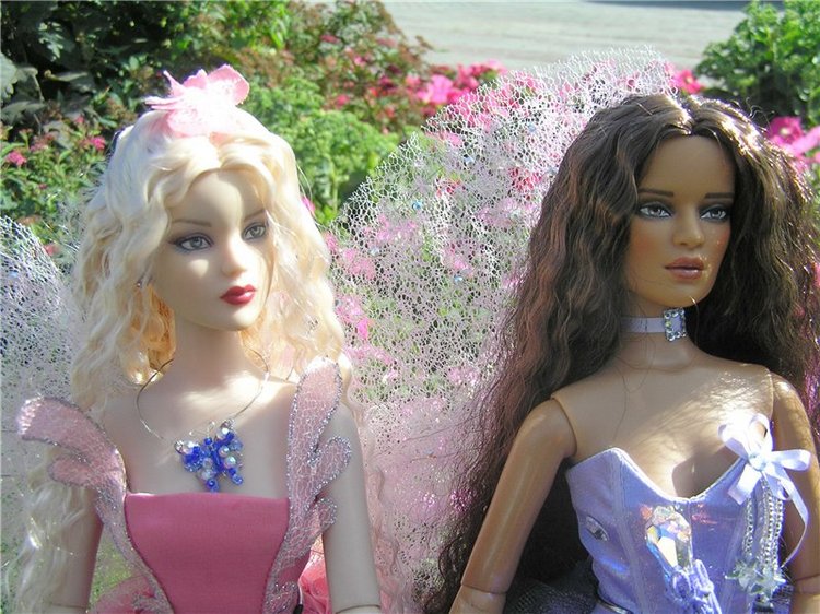 Фея и Принцесса на прогулке (Куклы Tonner Cami&Jonquil)