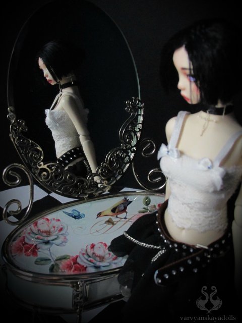 Полиуретановая шарнирная кукла Матильда