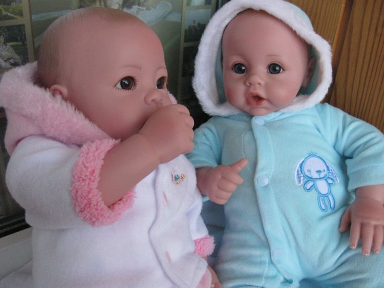 Адорочки ростом 40см в новых нарядиках