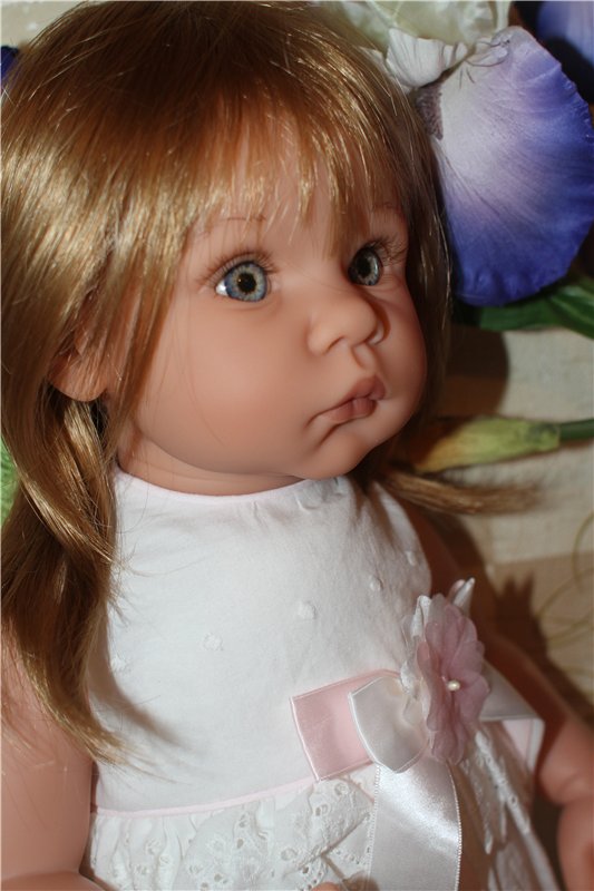 Приехала моя Настенька от Lee Middleton (фото 7)