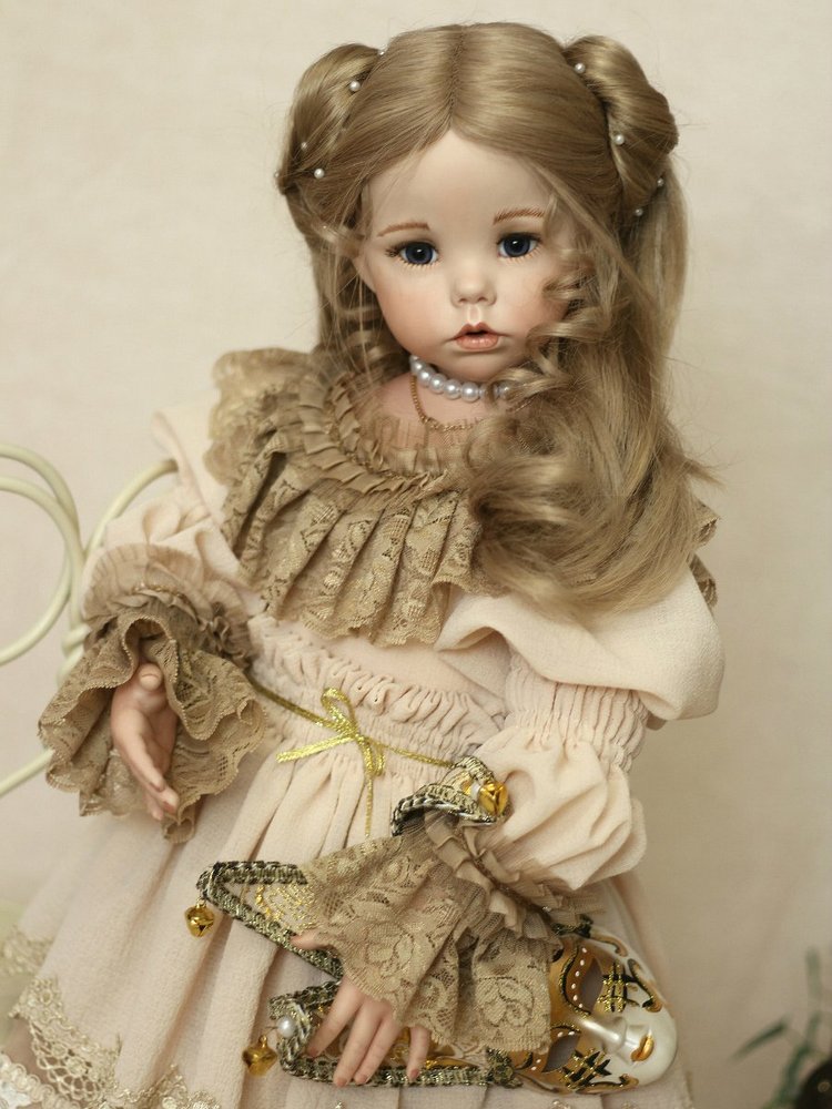 Ты, и так уже, не девочка, а — золотая вспышка | Бэйбики Ты, и так уже, не девочка, а — золотая вспышка