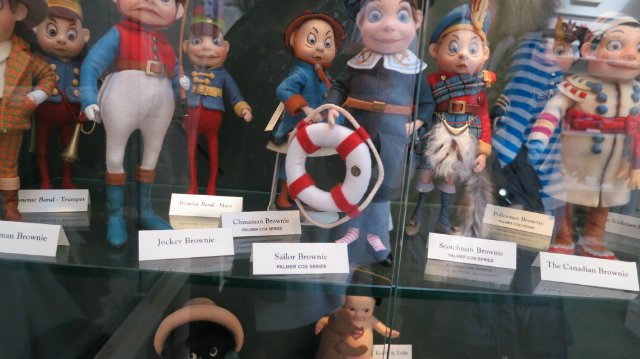 Впервые за 40 лет. День открытых дверей на кукольной фабрике R John Wright. Часть первая: Место, где рождаются куклы и