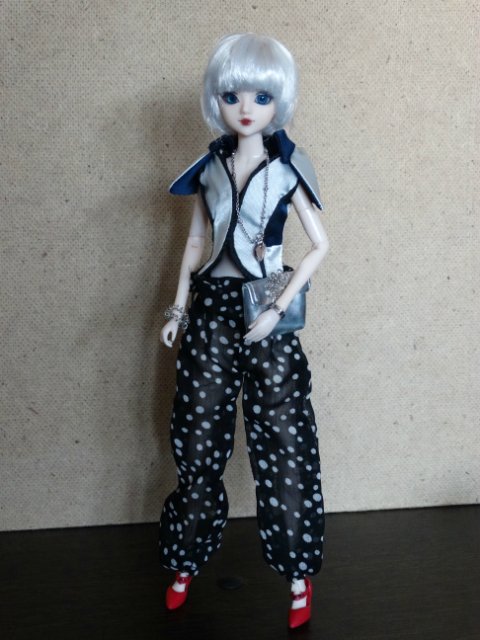 Симпатичные девочки J-Doll или покупка под завесой тайны