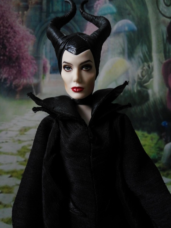Моя колекция кукол ч1. Куклы Принцессы Диснея Алиса в зазеркалье и Золушка, Малефисента