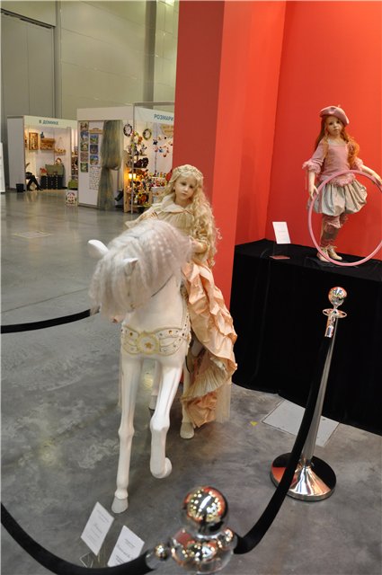 III Международная выставка Искусство куклы в Москве, 2012