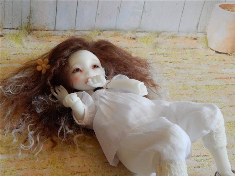 Lunn от Dust Of Dolls