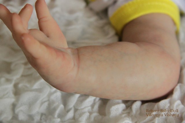 Девочка Кристочка... Куколка реборн Виктории Вишни (фото 7)