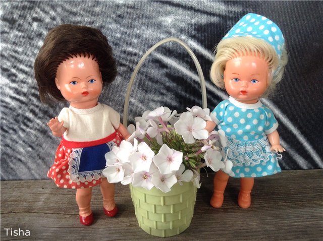 Малышки Аришки и две неизвестные мне Немочки