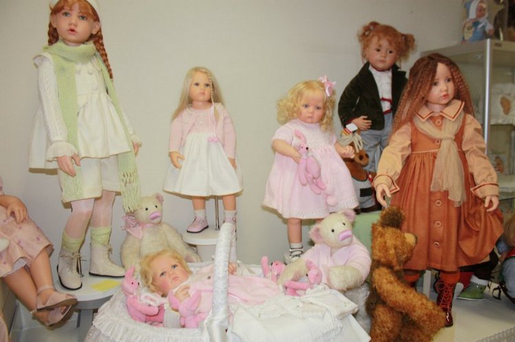 Мое вчерашнее посещение магазина Гюнзел. Выбор кукол из коллекции 2016 года. Часть первая - Лиза Мари