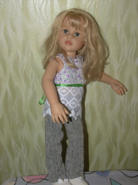 А у нас подарочки. Одежки для моей куколки (фото 8)