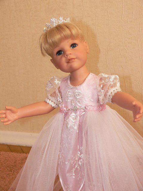 Утро у модниц. Одежда для кукол Gotz своими руками