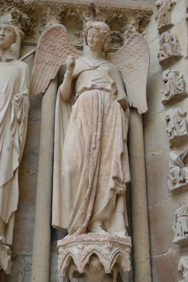 Очарование стринных французских городов (фото 7)