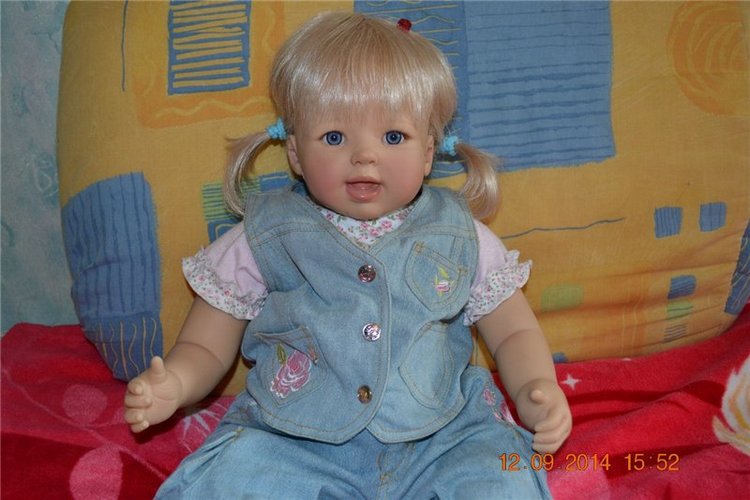 Блондиночка и Брнеточка - новенькие куколки приехали (фото 2)