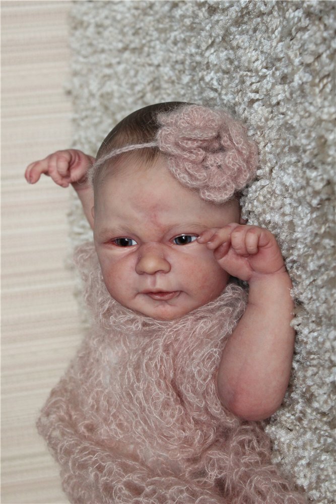 Манюня.Первая фотосессия. Кукла реборн Светланы Преображенской