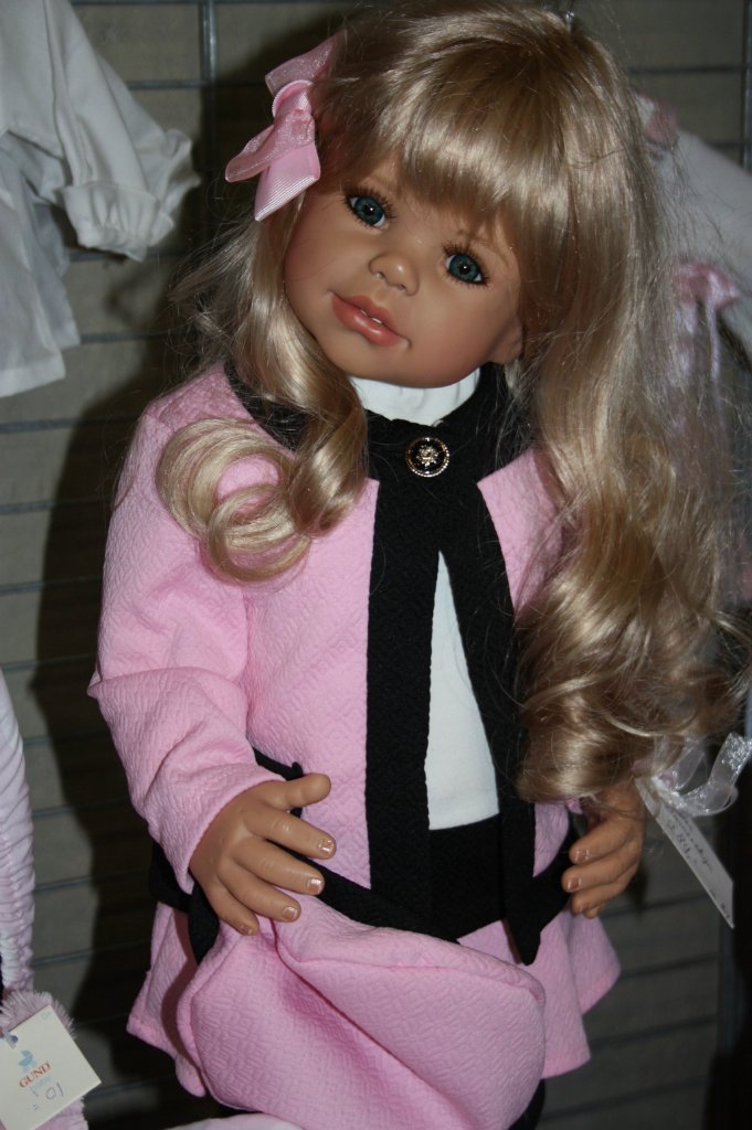 Выставка кукол, мишек тедди, кукольных домиков и миниатюры в Нидерландах 24-25 октября 2015 год. Четвертая часть | Бэйбики Выставка кукол, мишек тедди, кукольных домиков и миниатюры в Нидерландах 24-25 октября 2015 год. Четвертая часть