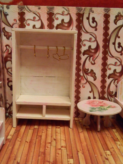 Вот и мой румбокс для кукол готов (фото 9)