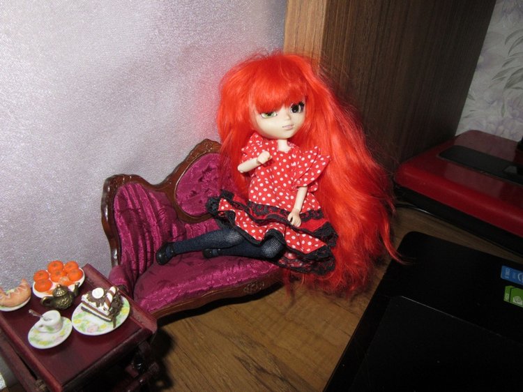 Вечерний просмотр фильма-классики "Иван Грозный". Первая любовь Грелль: новые чувства, новый костюм (фото 3)