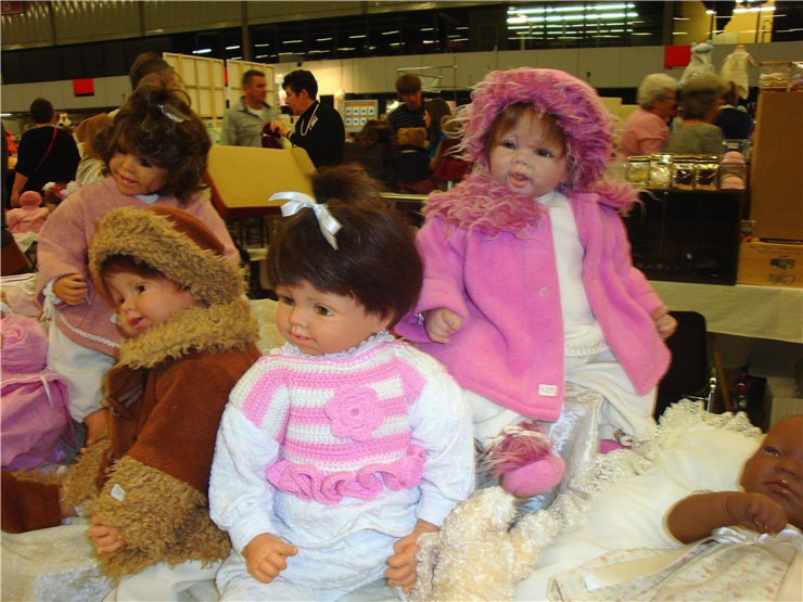 Международная выставка кукол в Ahoy Rotterdam (Нидерланды) 28-29 октября 2011 г. Часть вторая | Бэйбики Международная выставка кукол в Ahoy Rotterdam (Нидерланды) 28-29 октября 2011 г. Часть вторая