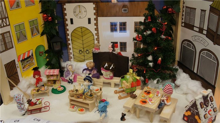 Москва, Второй Фестиваль шарнирных кукол. Тема "ЯРМАРКА", 2011 (фото 8)