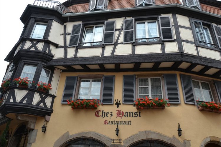 Очарование стринных французских городов