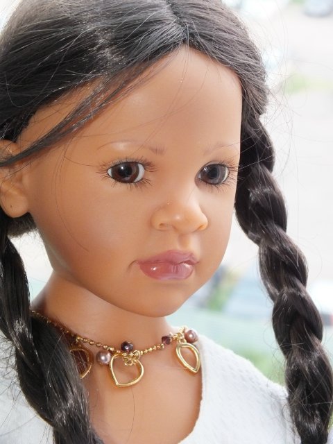 Прекрасная смугяночка Габриэлла от Elissa Glassgold