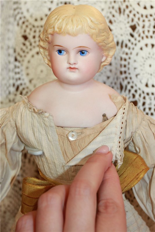 Моя паросская куколка. Antique Parian Doll