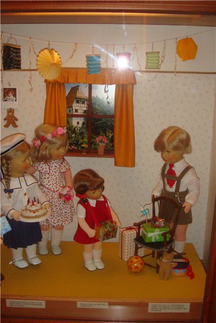 Музей кукол Kathe Kruse в Донауверте, Германия