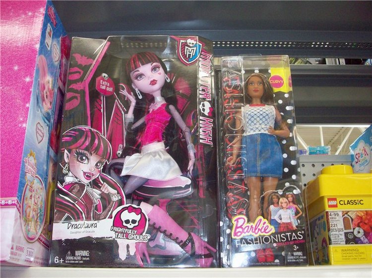 За океаном. Walmart — Музеи кукол и фабрики игрушек: фоторепортажи