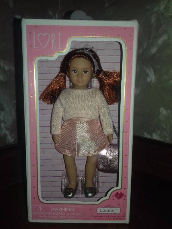 Обзор куклы Lori (Лори) London от Battat | Бэйбики Обзор куклы Lori (Лори) London от Battat