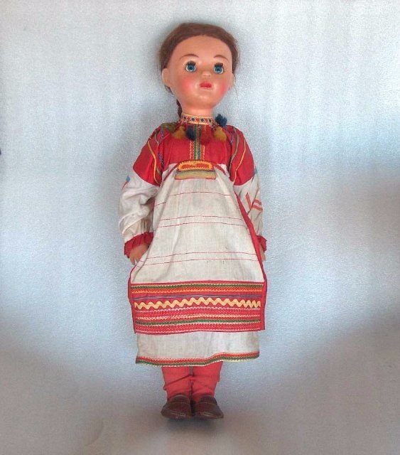 Фабрика 8 марта и серия "Куклы в старинных костюмах русских губерний"