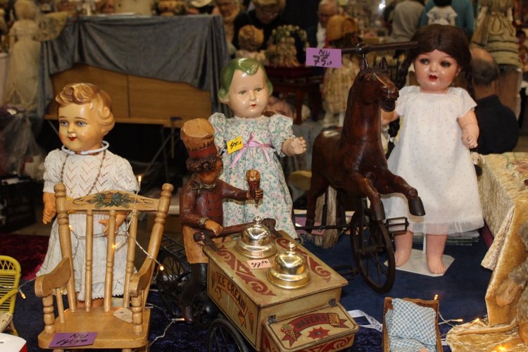 Выставка мишек, кукол и кукольной миниатюры в Голландии 2017 - часть третья