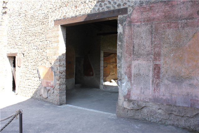 Путешествие по древнему римскому городу Помпеи и вулкану Везувий