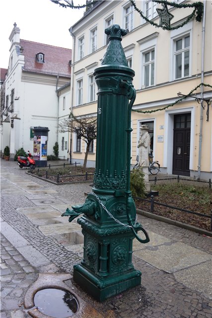 Взятие Берлина. Часть 2. Puppenstube (Пуппенштубе) - кукольный магазинчик (фото 4)