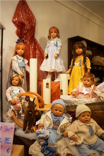 Взятие Берлина. Часть 2. Puppenstube (Пуппенштубе) - кукольный магазинчик