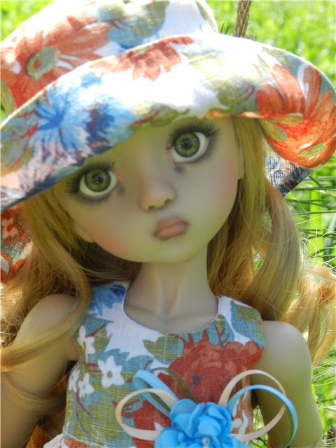 Солнечная прогулка. Agata by Linda Makario