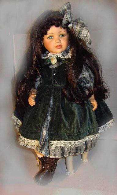 Глаза зеленые меня очаровали