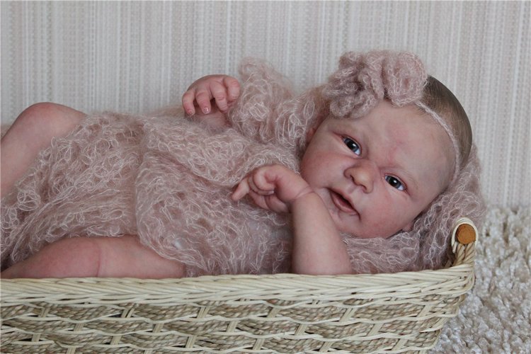 Манюня.Первая фотосессия. Кукла реборн Светланы Преображенской (фото 2)