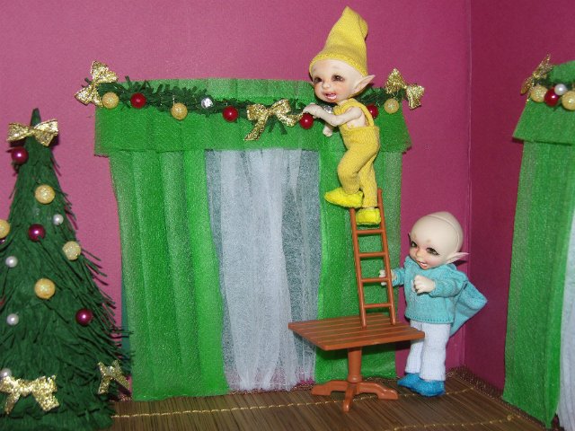 Занавесочная история. Кукольная миниатюра