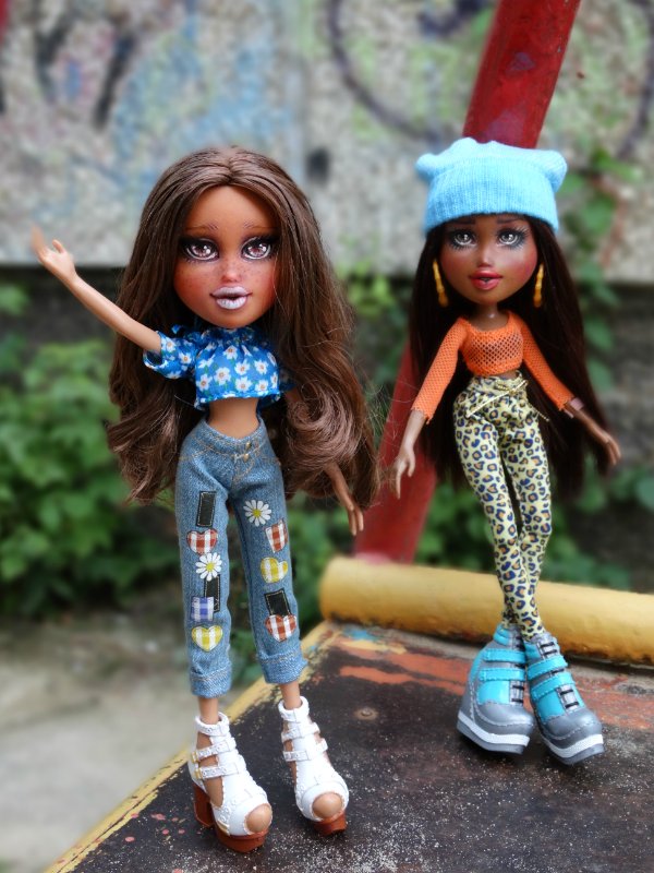 Мои девочки (перерисованные Братц 2015) вышли на улицу (фото 7)