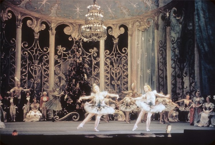 История Нового года в России