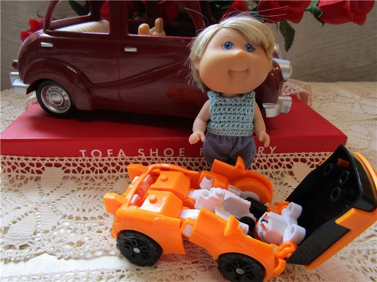 Я говорю "Тобот", подразумеваю "машинка". Я говорю "машинка", подразумеваю "Тобот" (фото 5)