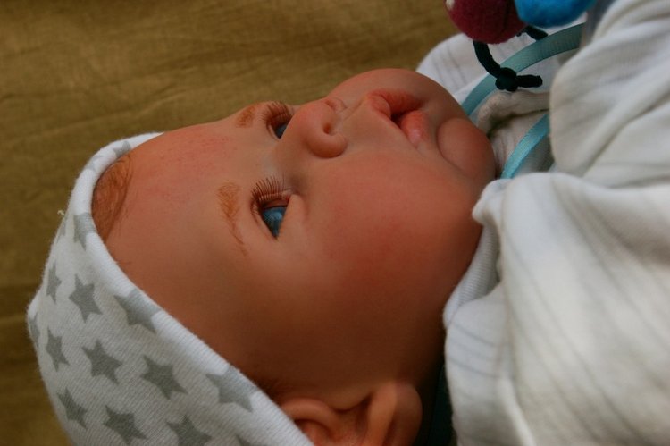 Ванечка родился — ООАК и репейнт игровых кукол: Bratz (фото 2)