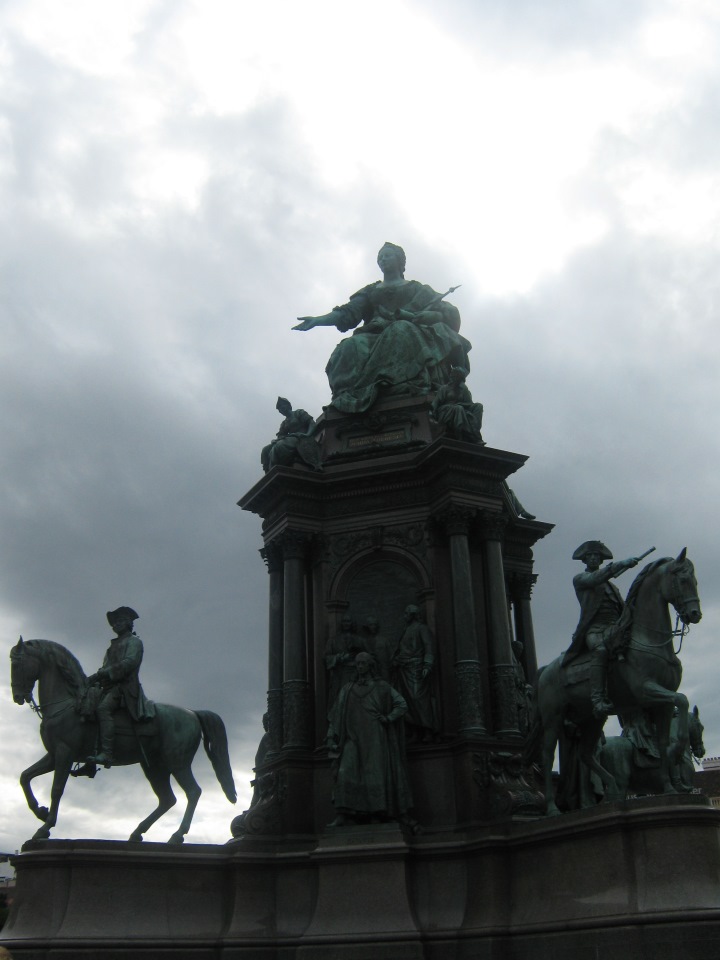 Медвежий флэш-моб – воспоминание о Вене (фото 4)