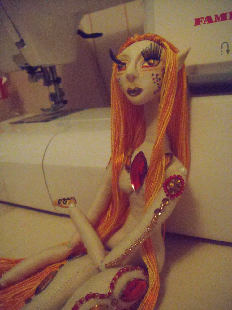 Кукольный эксперимент 4.1: кукла в смешанной технике. Отделка тела