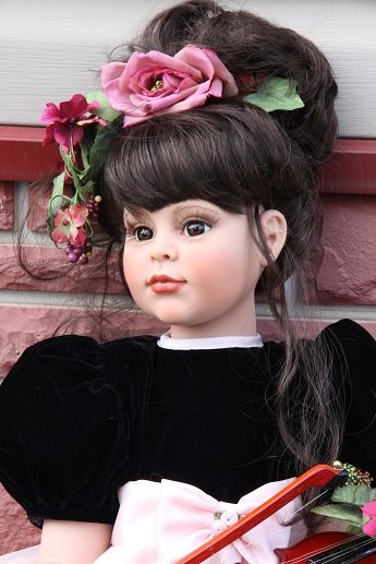 APOLLONIA - юная скрипачка от Fayzah Spanos (фото 3)